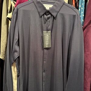 Mizzen+Main Blue Button-Up Shirt